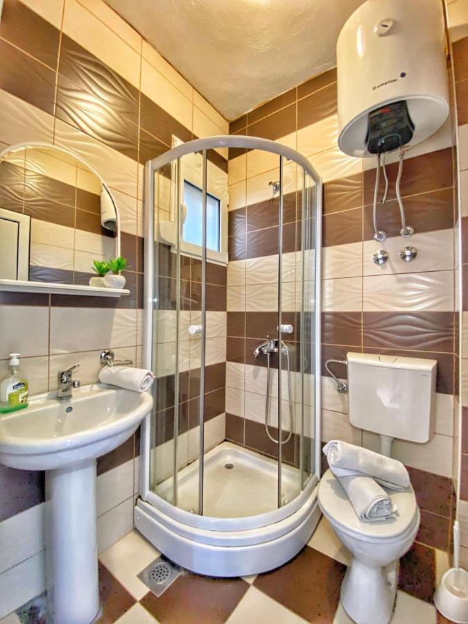 Md Apartments Ulcinj Exteriör bild