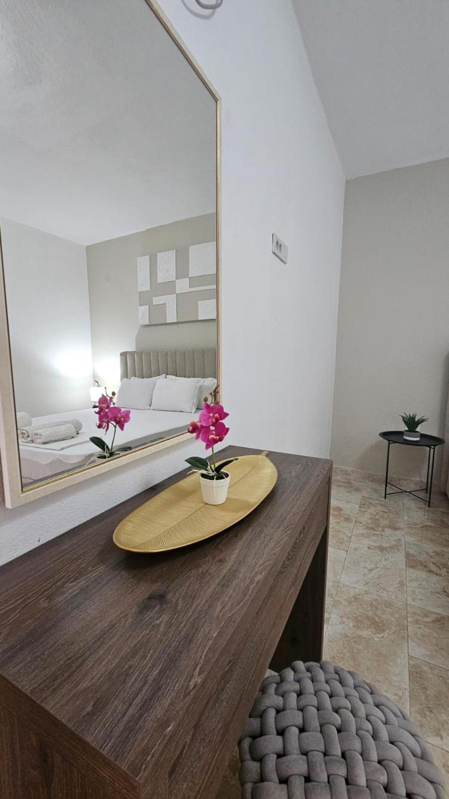 Md Apartments Ulcinj Exteriör bild